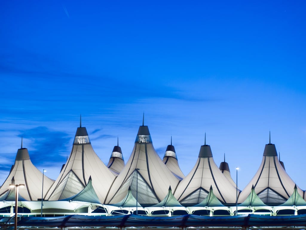 w25-7-Denver Airport