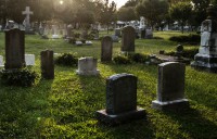 Best Cemeteries to See Graves of Celebrities